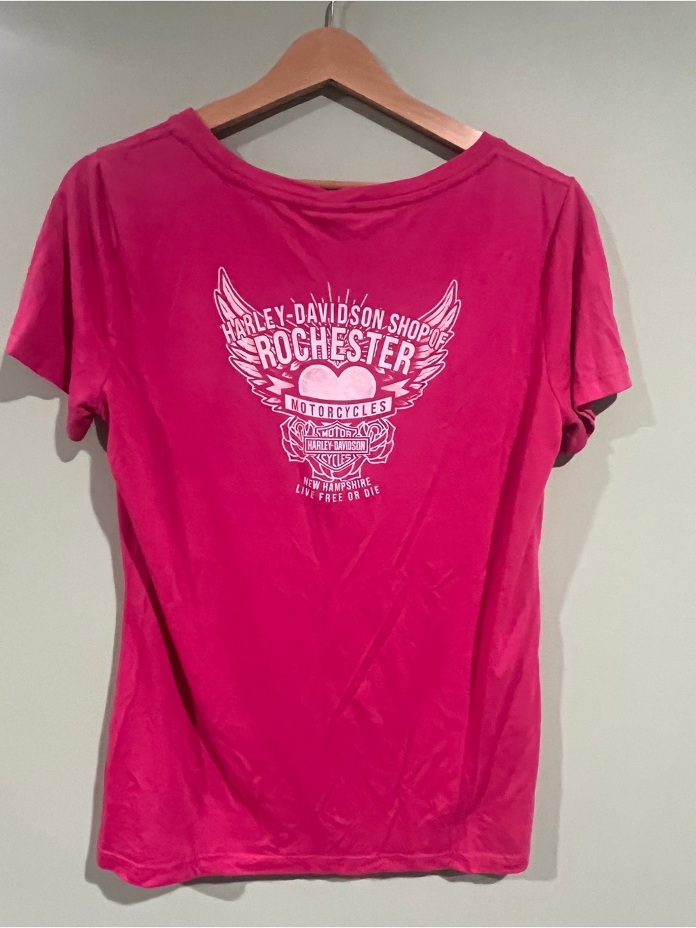 Harley-Davidson Hot Pink Short Sleeve Tee with Raised Logo - Picture 5 of 13